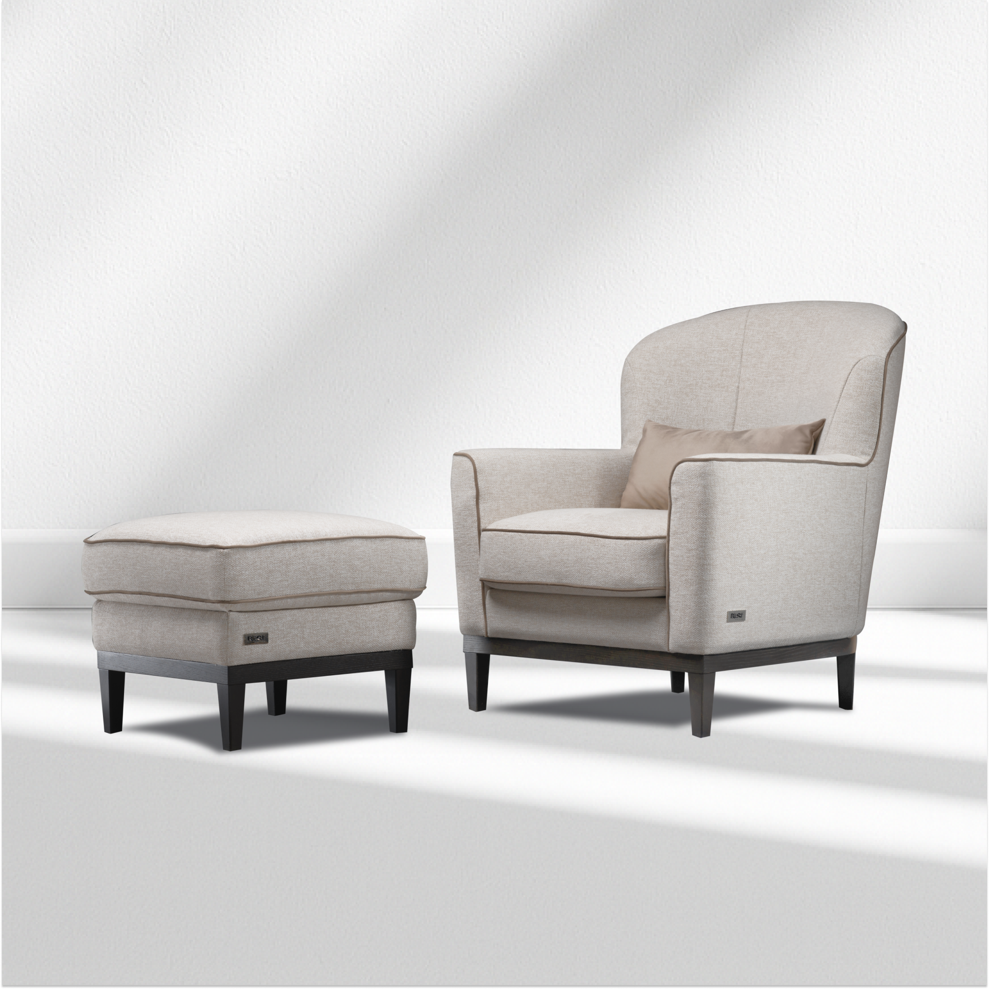 Lodi armchair