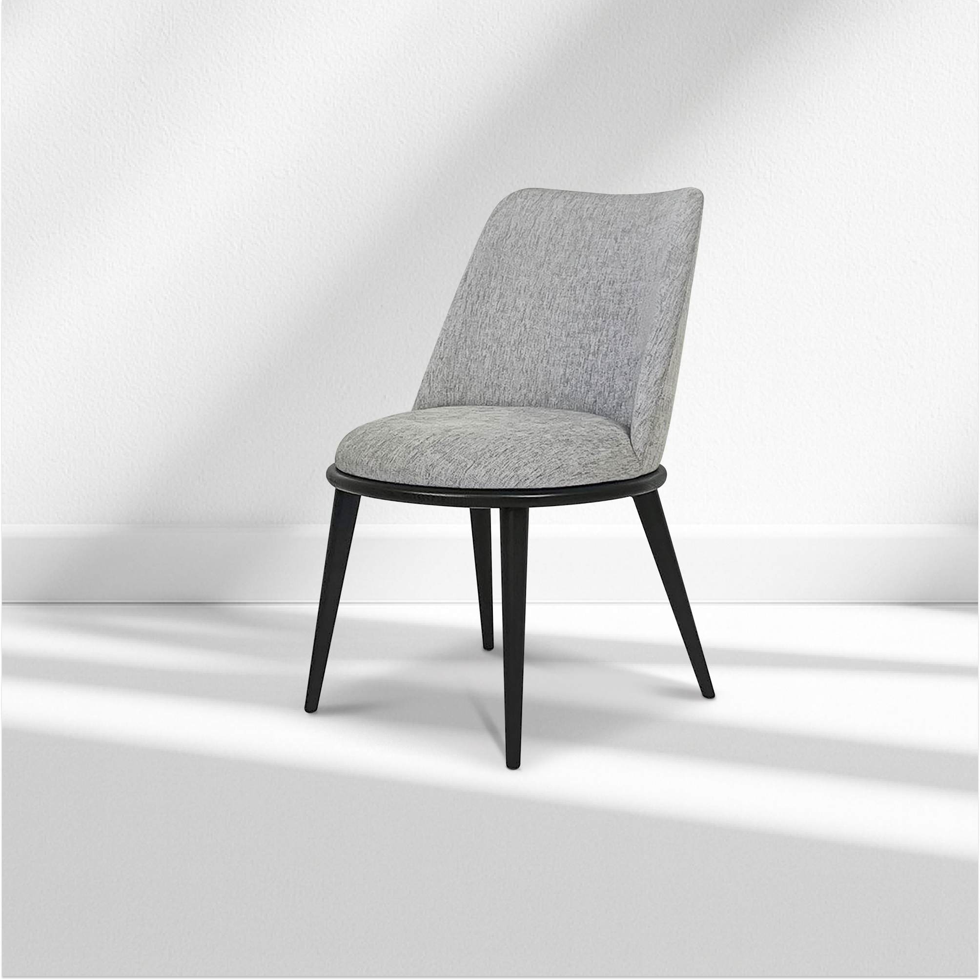 Leonardo Chair — Elegant Ergonomic Seating